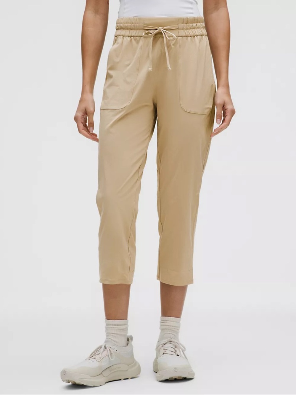Lululemon Pull-On Mid-Rise Tapered-Leg Cropped Pant in Light Ivory